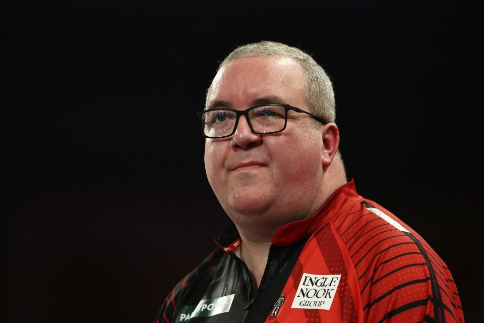 Stephen Bunting is into the third round of the PDC World Championship