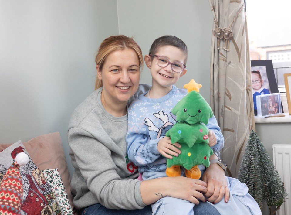 Dulcie and her mum Debbie are all smiles