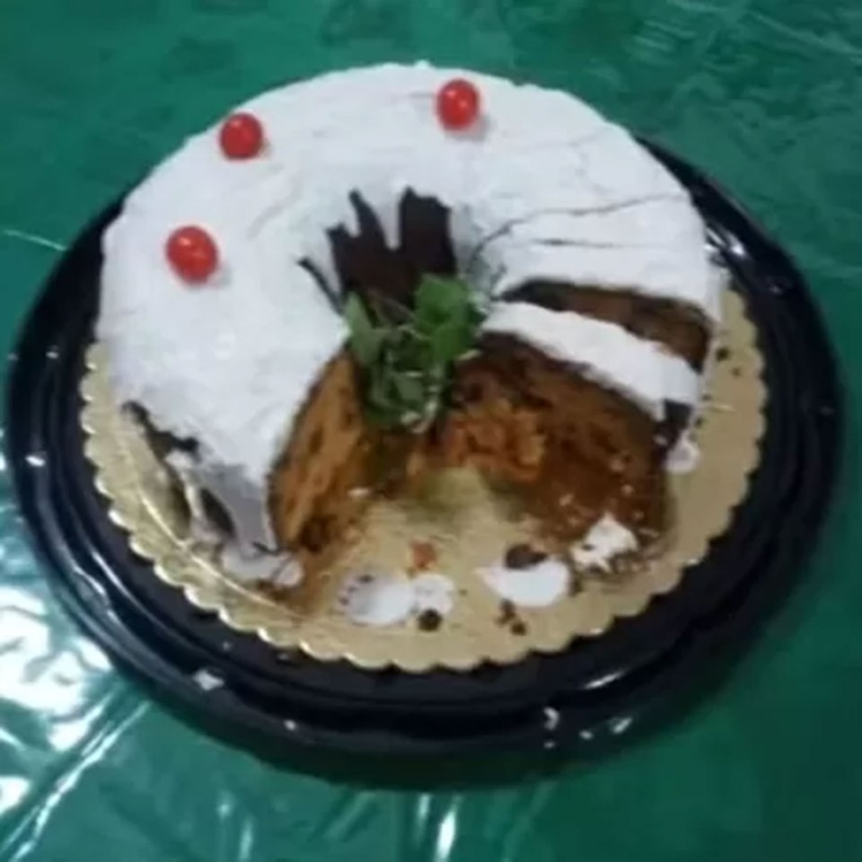 The Christmas cake which caused three deaths