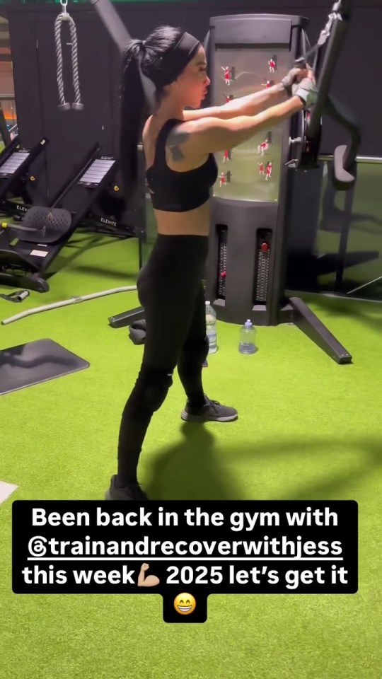 Woman working out at the gym.