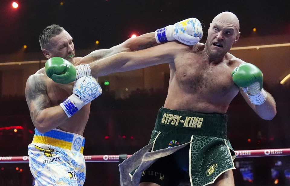 Tyson Fury boxing Oleksandr Usyk.