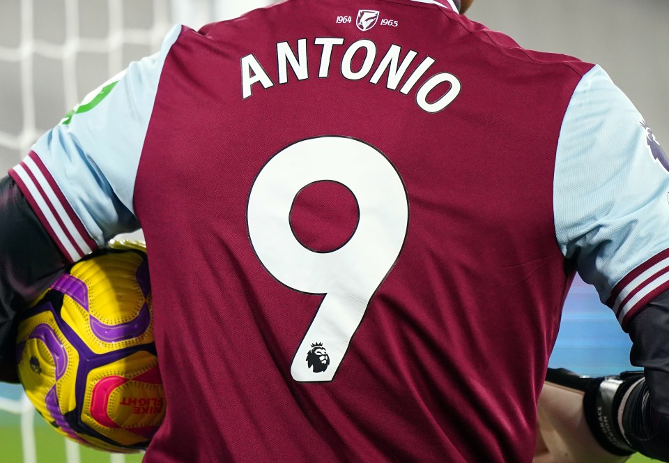 In a tribute to their team mate West Ham players wore Michail Antonio shirts ahead of their game with Wolves