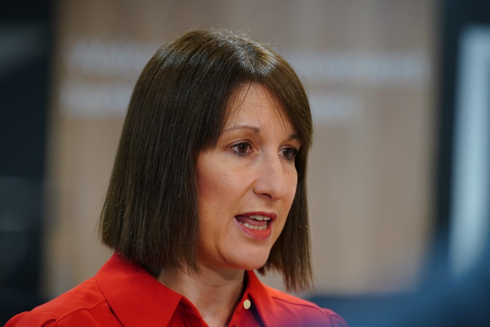 Headshot of Rachel Reeves speaking.