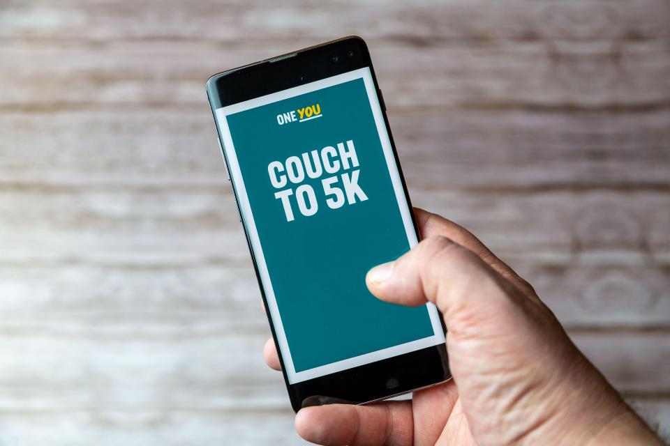 Smartphone displaying the Couch to 5k app.