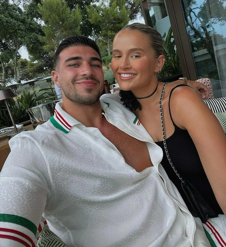 Tommy Fury and Molly-Mae Hague in a selfie.