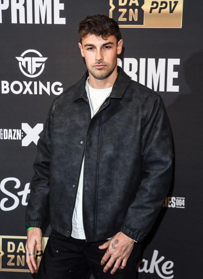 KSI vs FaZe Temperrr MF Cruiserweight Title Fight - Celebrity Arrivals Caption: Celebrities seen attending the KSI vs FaZe Temperrr MF Cruiserweight Title Fight at OVO Wembley Arena in London. 14 Jan 2023 Pictured: Andrew Le Page. Photo credit: MEGA TheMegaAgency.com +1 888 505 6342