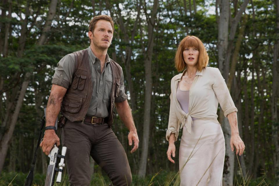 Chris Pratt and Bryce Dallas Howard in Jurassic World.