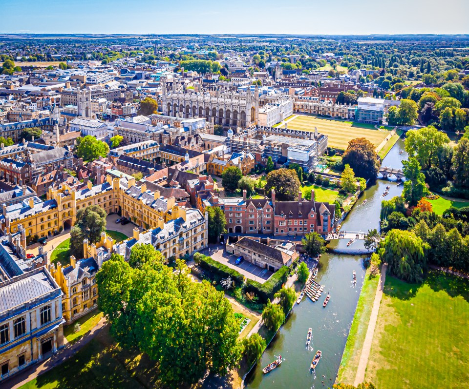 Aerial view of Cambridge University and the River Cam.