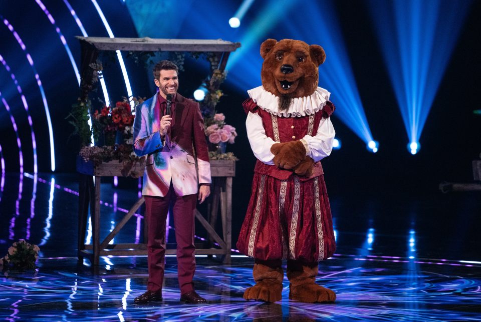 The brown furry animal - decked out in regal attire - appeared on Saturday night's ITV show