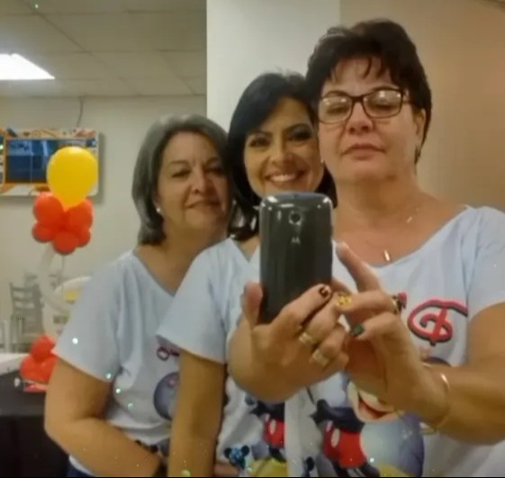 Zeli and her sisters who both died from the 'killer cake'