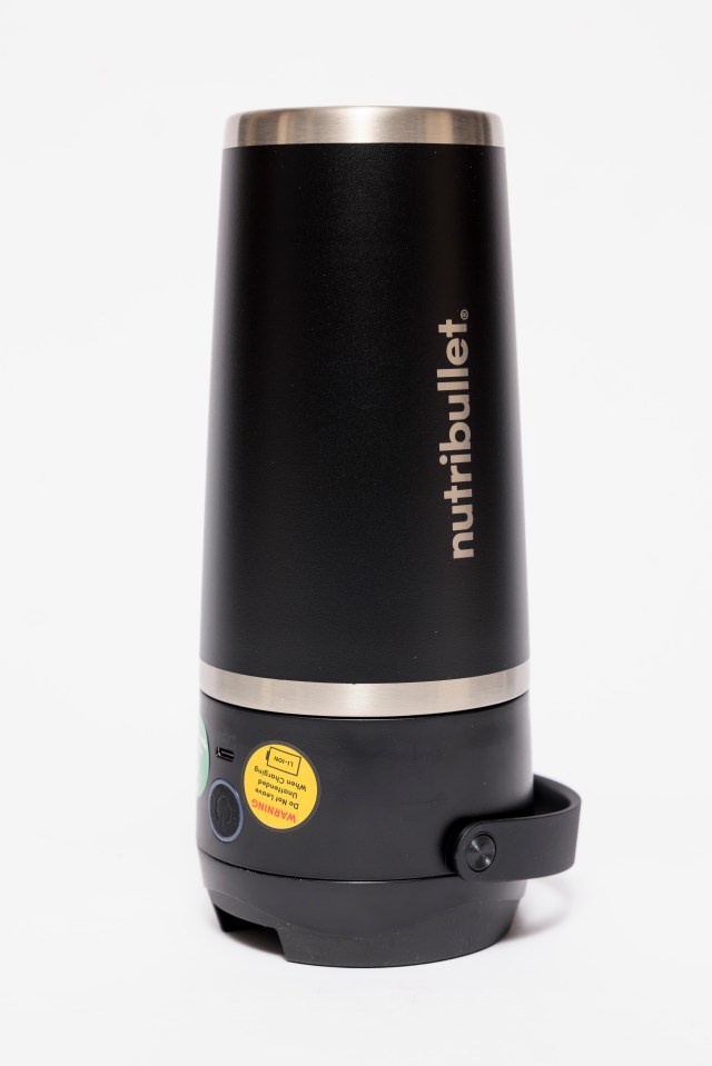 The Nutribullet Flip is simple to operate but it’s not perfect