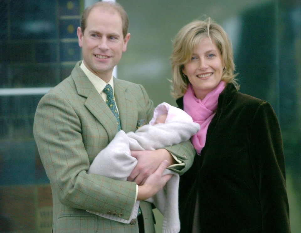 The Earl and Countess of Wessex leaving the hospital with their newborn daughter.