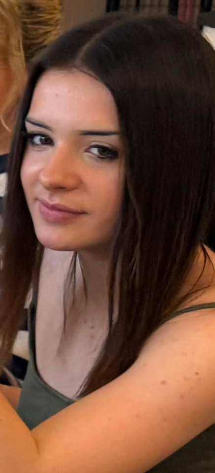 Chloe, 14, disappeared and is suspected to be in Oxford or Witney