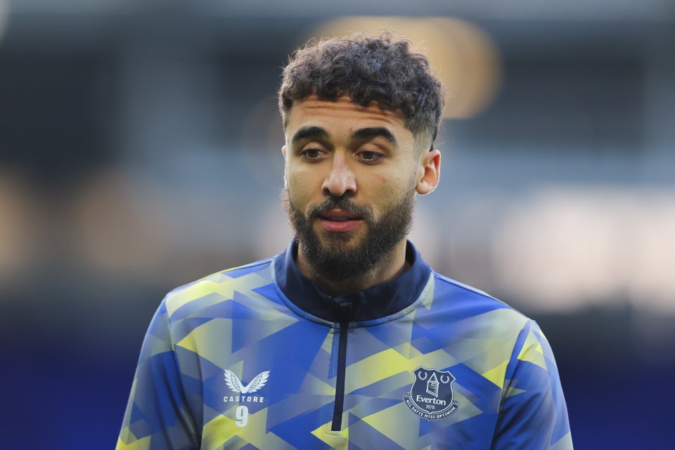 Dominic Calvert-Lewin of Everton F.C. in team attire.