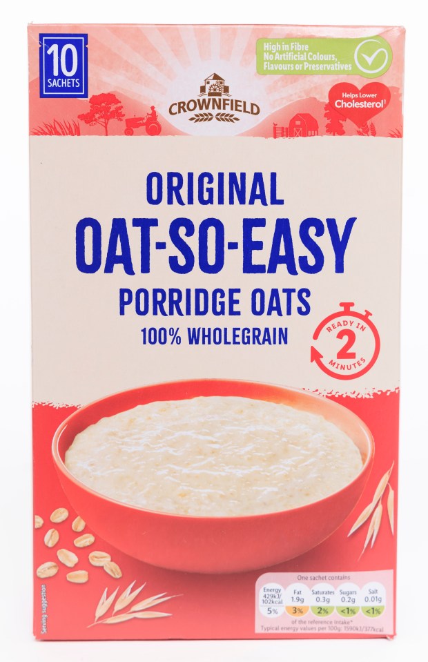 Box of Crownfield Oat-So-Easy porridge oats.