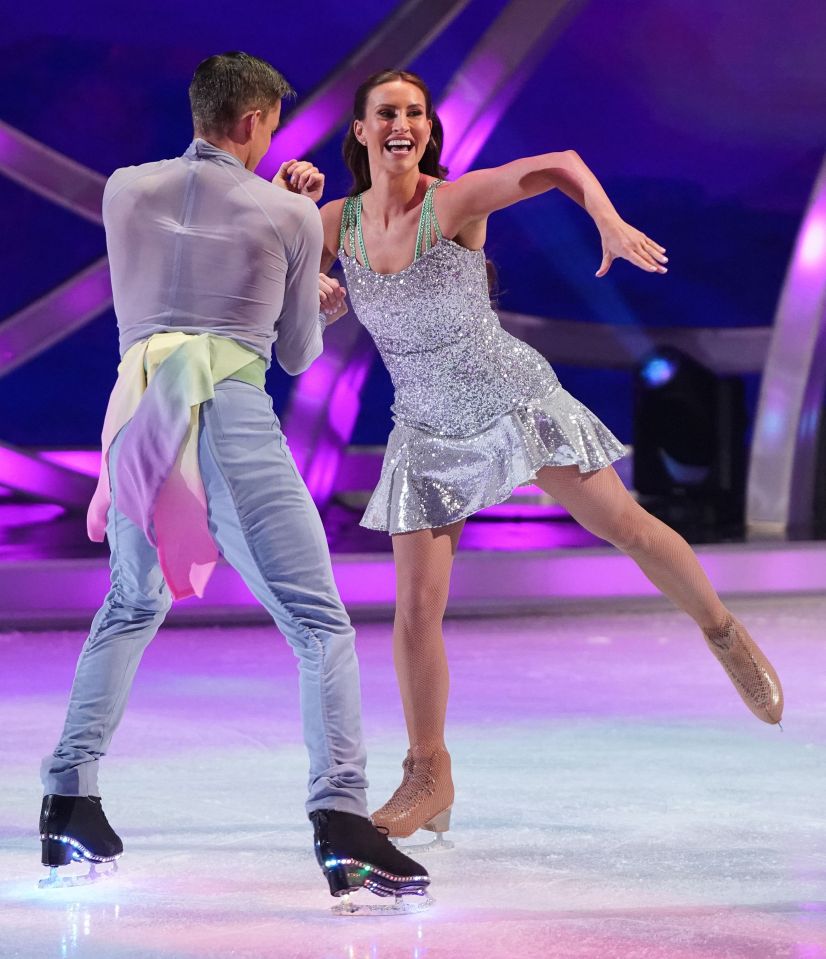 Ferne McCann and Brendyn Hatfield ice skating on Dancing on Ice.