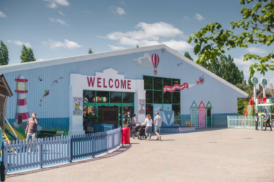 Entrance to Sooty Land theme park.