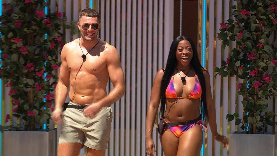 Curtis and Catherine from Love Island All Stars.