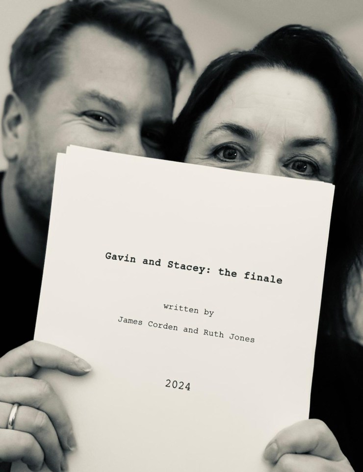 James Corden and Ruth Jones holding the script for the Gavin and Stacey finale.