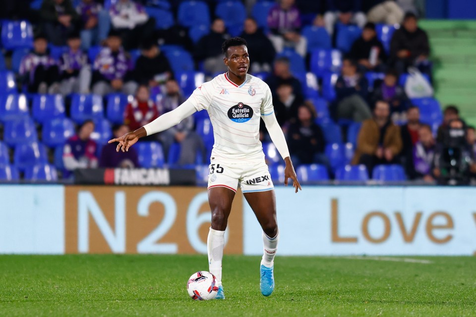 Juma Bah of Real Valladolid in action during a soccer match.