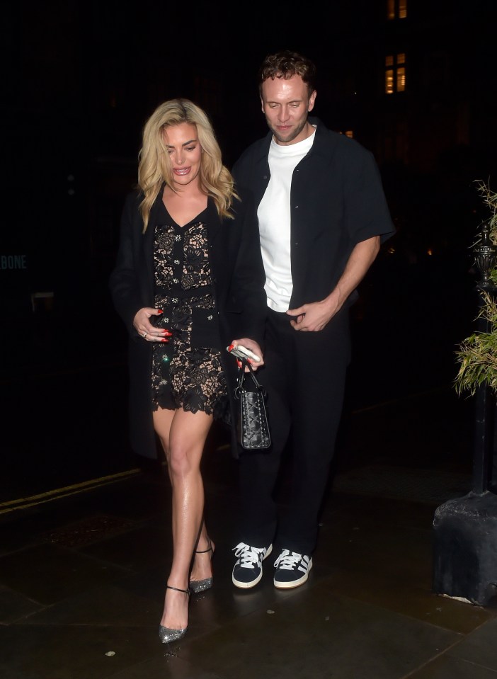 Megan Barton Hanson and her new boyfriend walking together at night.