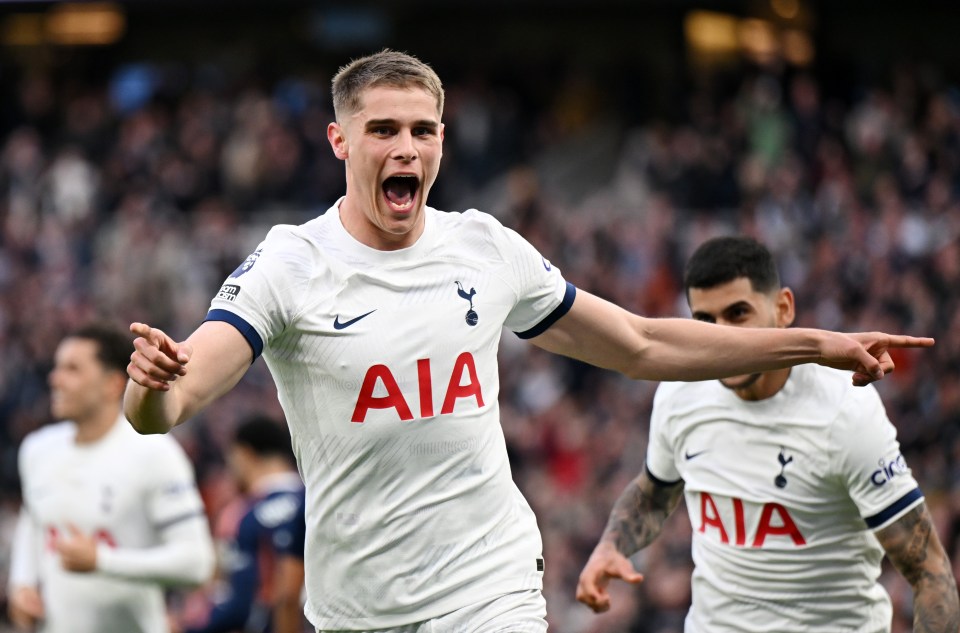 Micky van de Ven of Tottenham Hotspur celebrating a goal.