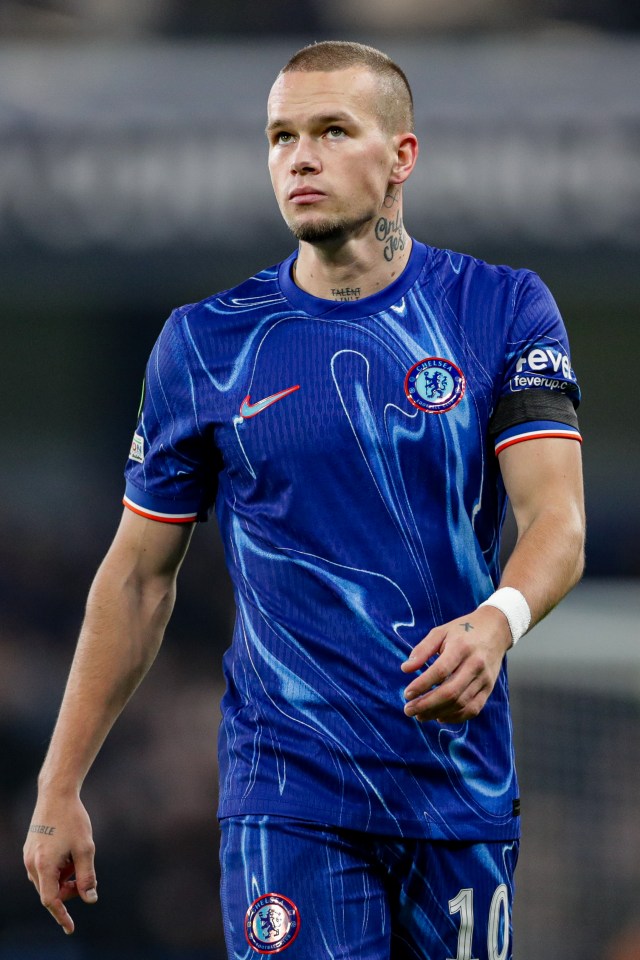 Mykhaylo Mudryk of Chelsea F.C. in a blue uniform.