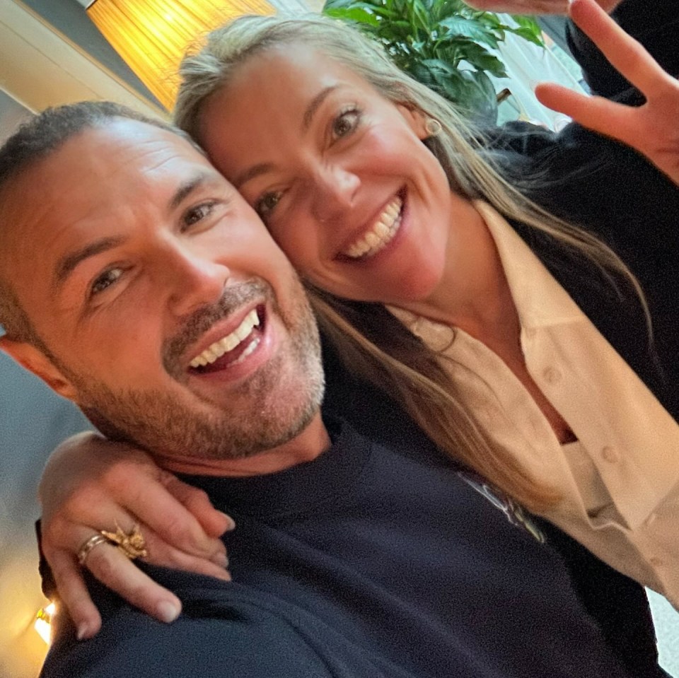 Paddy McGuinness and a woman smiling for a selfie.