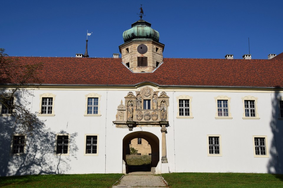 Glogowek Castle gate and coat of arms.