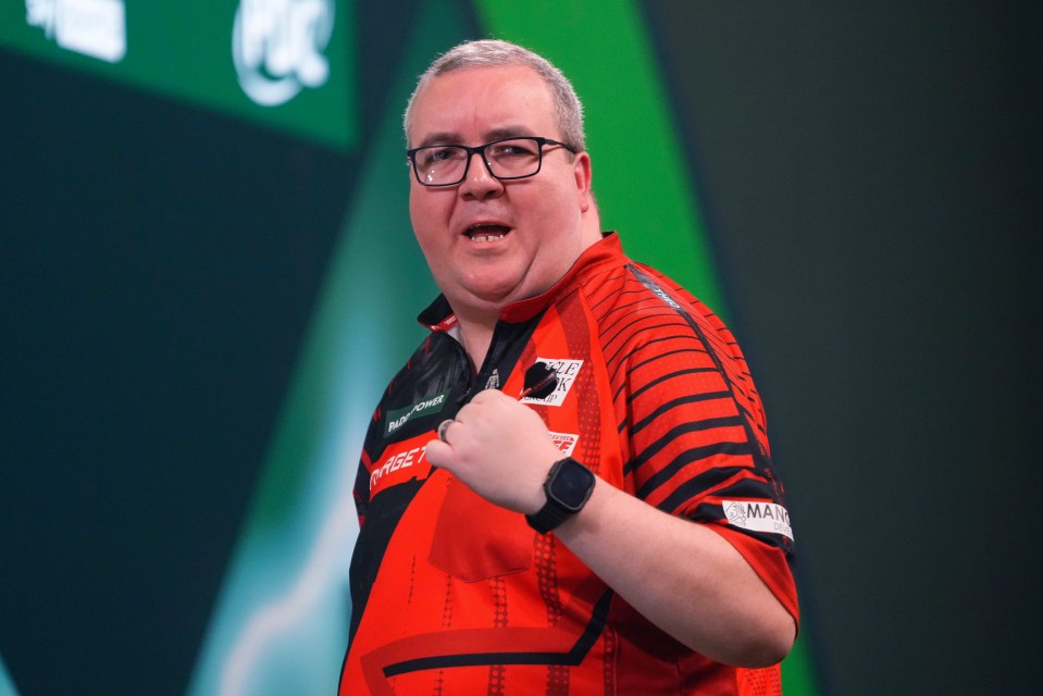 Stephen Bunting of England reacts during a World Darts Championship semifinal match.