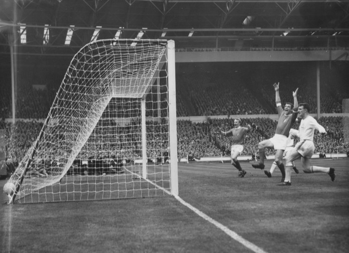 1963 FA Cup Final at Wembley. Manchester United 3-1 Leicester City. United score through Herd, as Dennis Law watches on<br />
Retrocon Sport Football