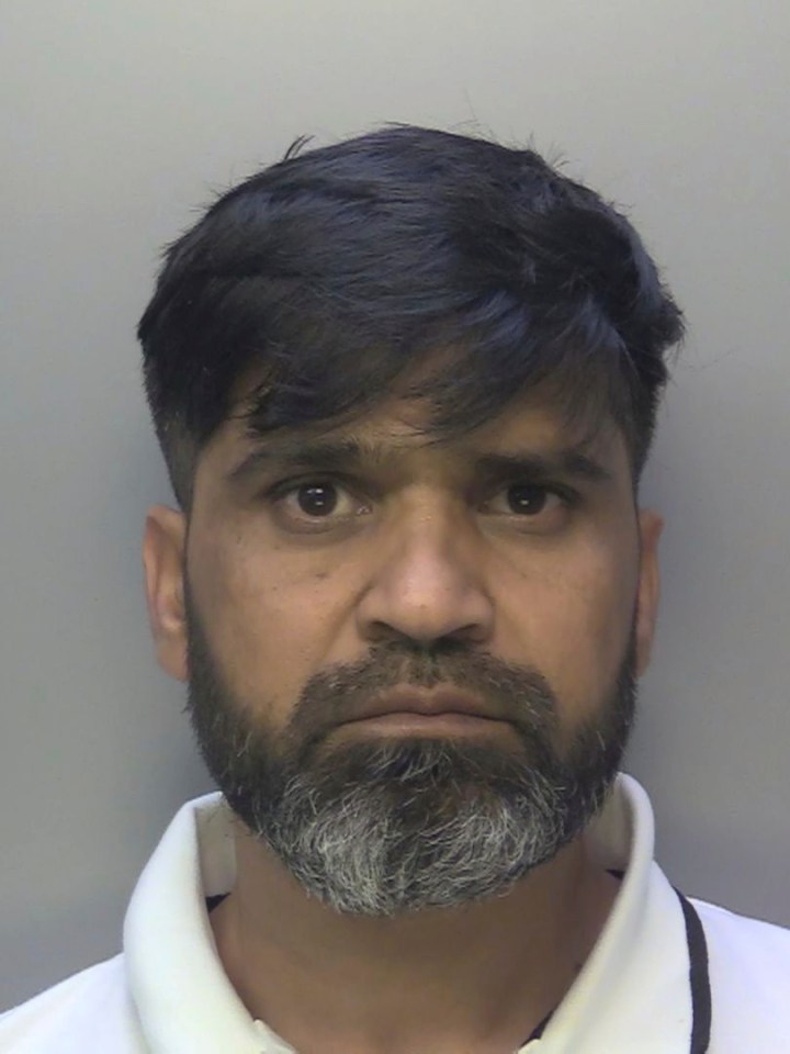 Mugshot of Urfan Sharif.