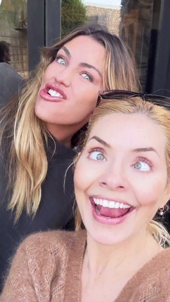 Holly Willoughby and Abbey Clancy posed for a silly selfie to ring in the New Year