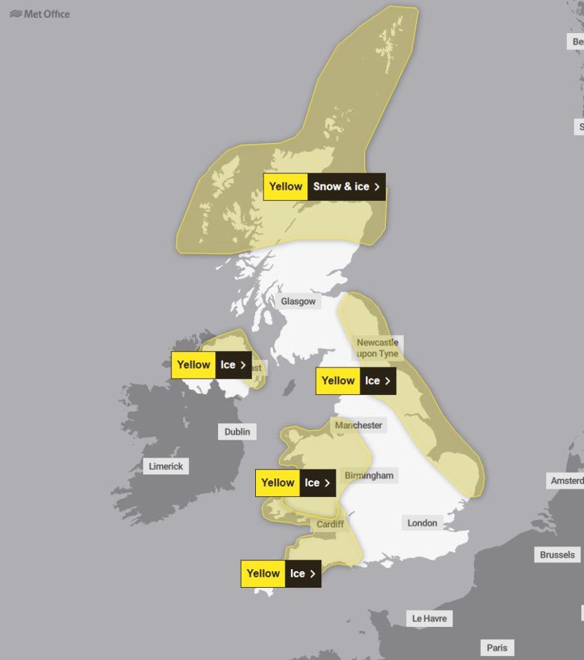 UK weather warning map showing snow and ice, causing travel disruption.