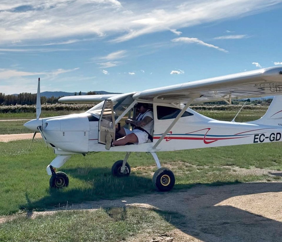 Man in ultralight aircraft before crash.